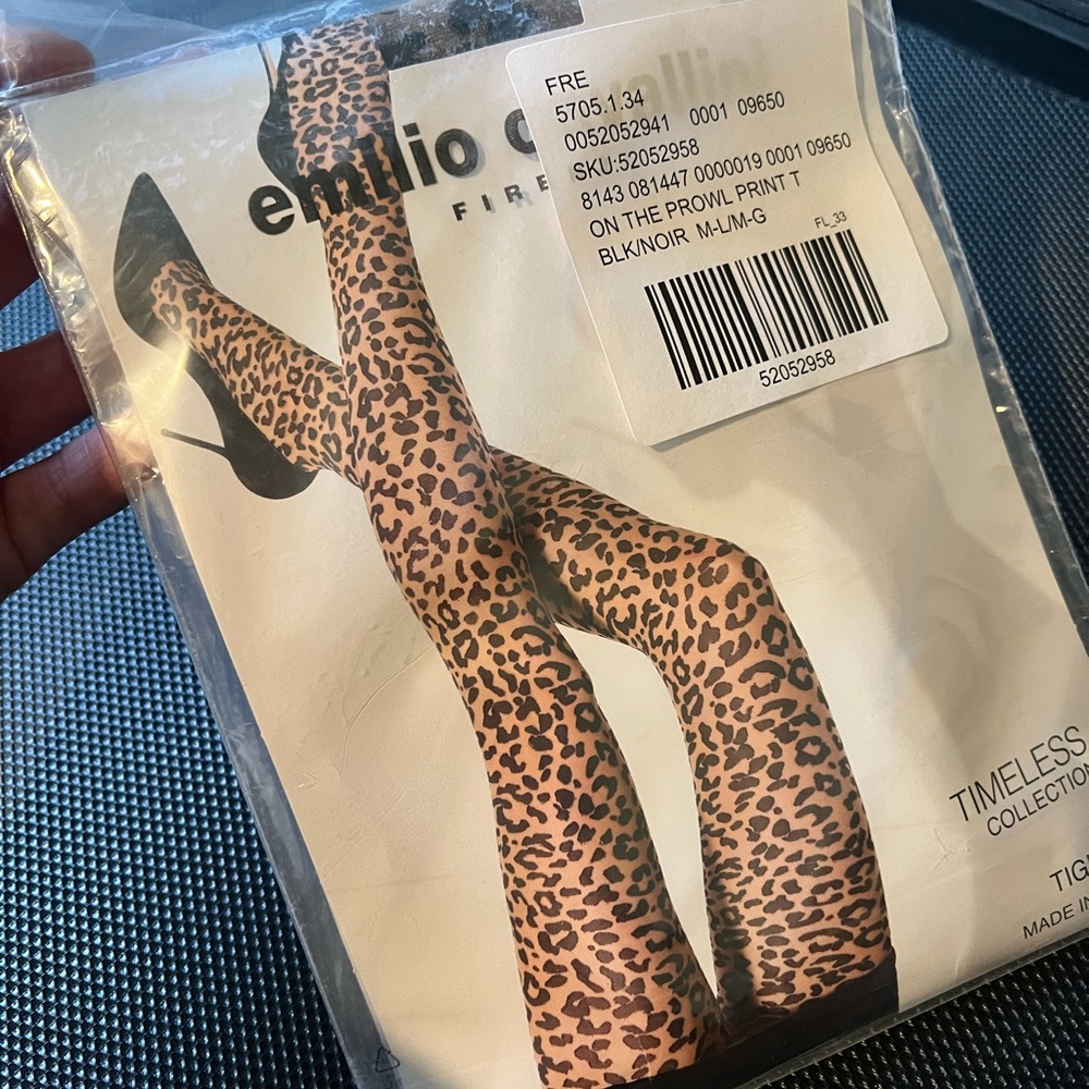 Size L Cheetah print tights 🐆